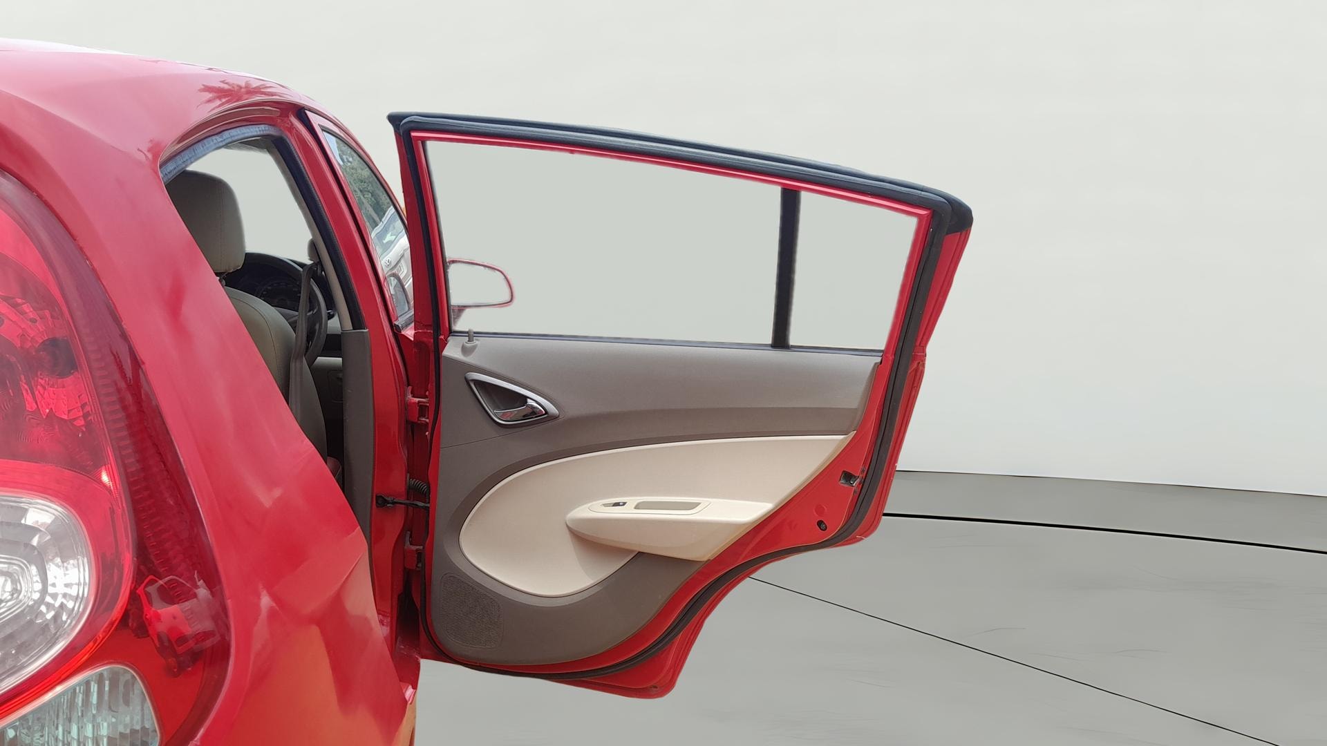 View 2013 Chevrolet Sail UVA 1.2 Base Image 7 Used 2013 Chevrolet Sail UVA 1.2 Base Image 7