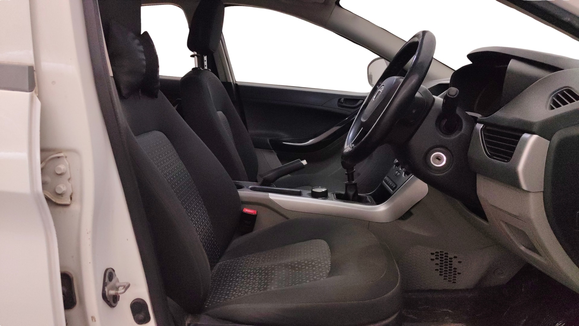 View 2018 Tata Nexon Revotron XM Image 25 Used 2018 Tata Nexon Revotron XM Image 25