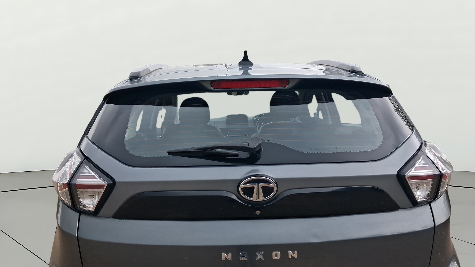 View 2023 Tata Nexon Revotron XE Image 4 Used 2023 Tata Nexon Revotron XE Image 4