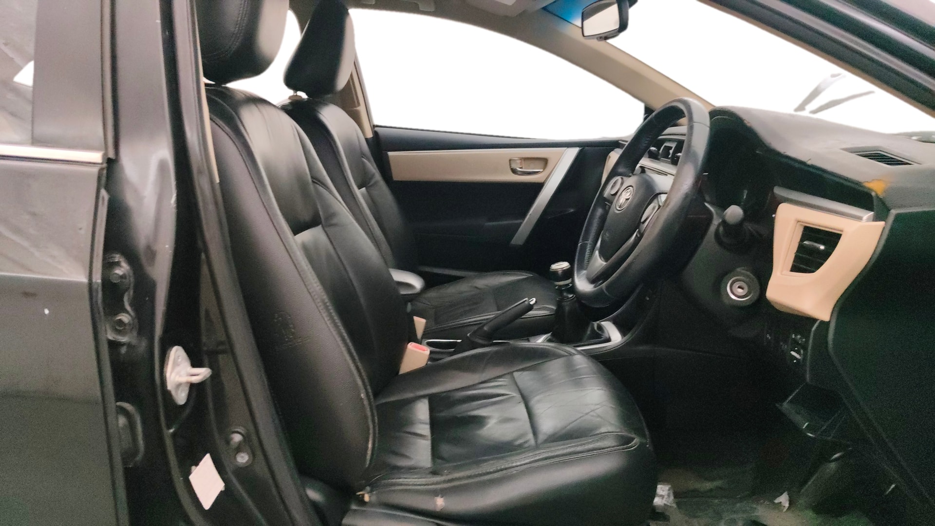 View 2016 Toyota Corolla Altis 1.8 G Image 26 Used 2016 Toyota Corolla Altis 1.8 G Image 26