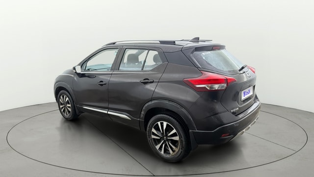 View Nissan Kicks Image 2 Used Nissan Kicks Image 2