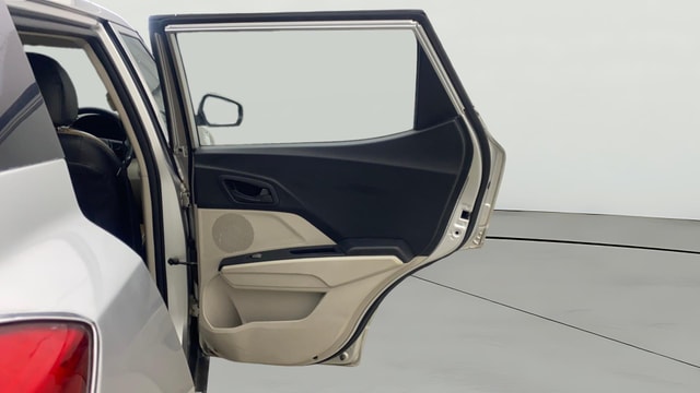 View Mahindra XUV300 Image 7 Used Mahindra XUV300 Image 7