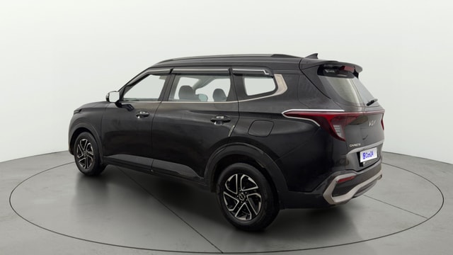 View Kia Carens Image 2 Used Kia Carens Image 2