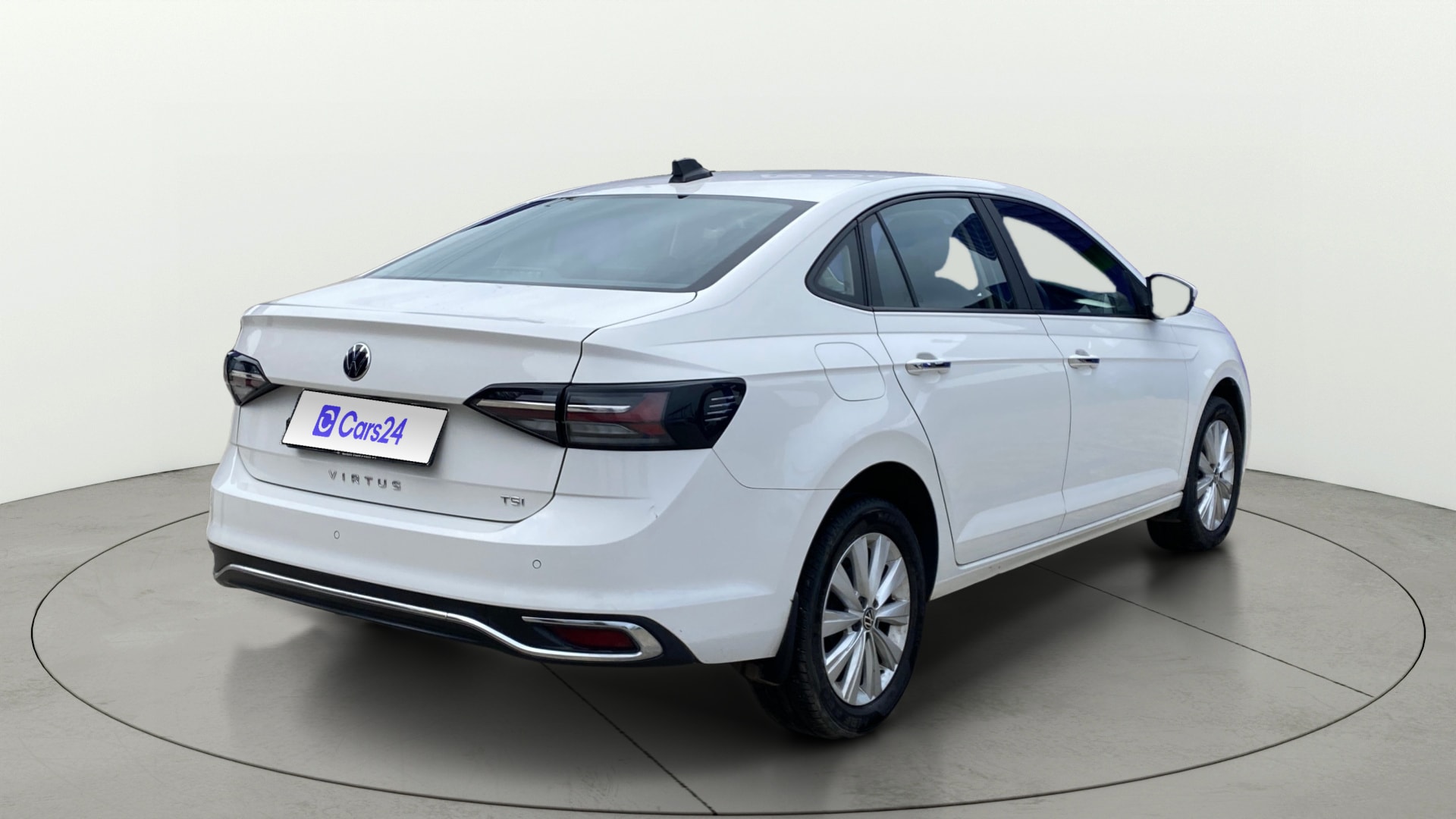 View 2025 Volkswagen Virtus Highline Plus 1.0 TSI MT Image 48 Used 2025 Volkswagen Virtus Highline Plus 1.0 TSI MT Image 48