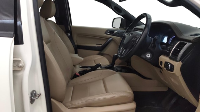 View Ford Endeavour Image 29 Used Ford Endeavour Image 29