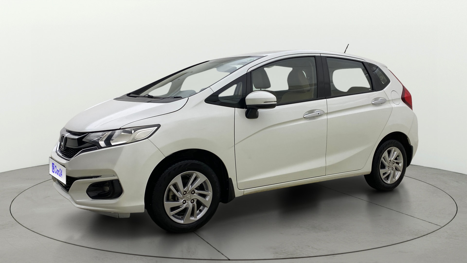 View 2022 Honda Jazz E MT Diesel Image 37 Used 2022 Honda Jazz E MT Diesel Image 37