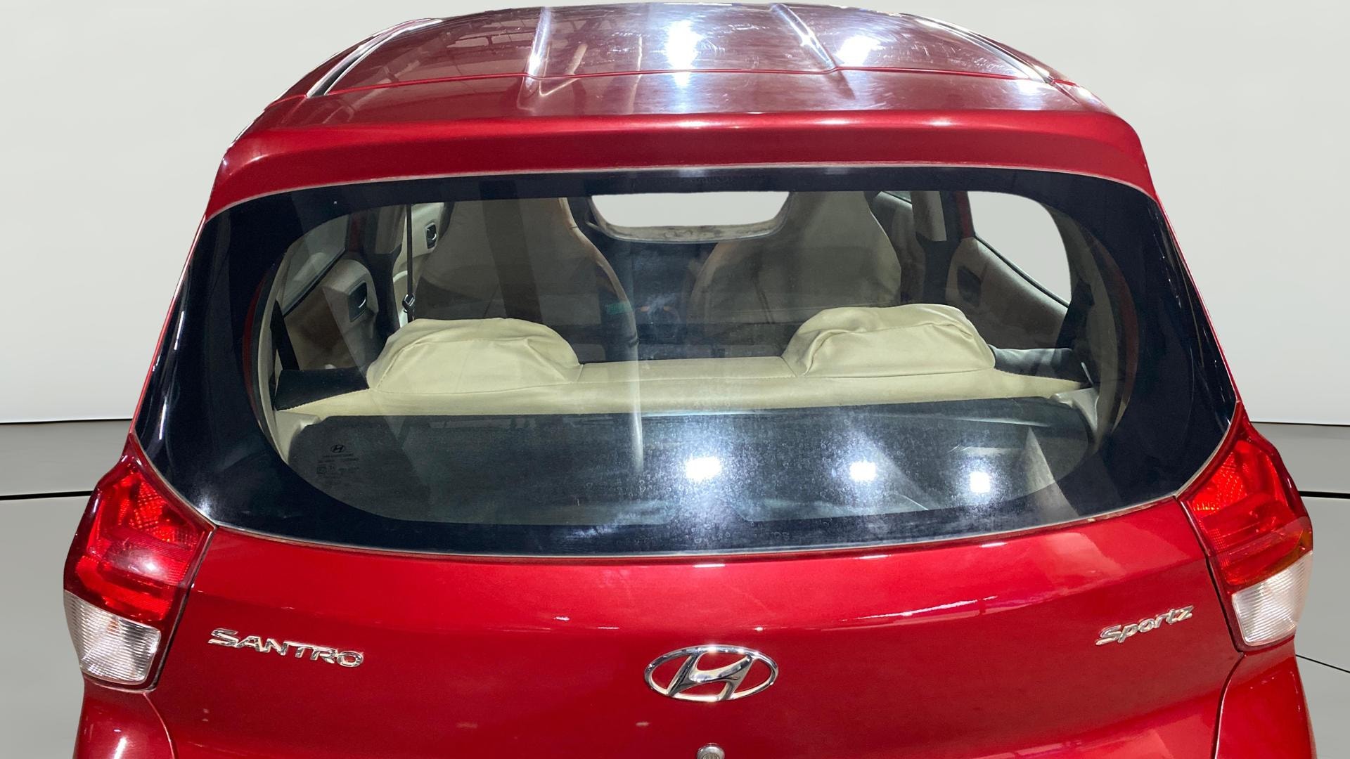 View 2020 Hyundai New Santro D-Lite Petrol Image 4 Used 2020 Hyundai New Santro D-Lite Petrol Image 4