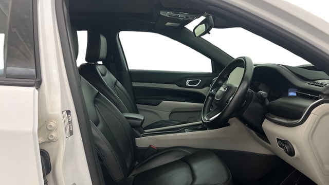 View Jeep Compass Image 28 Used Jeep Compass Image 28