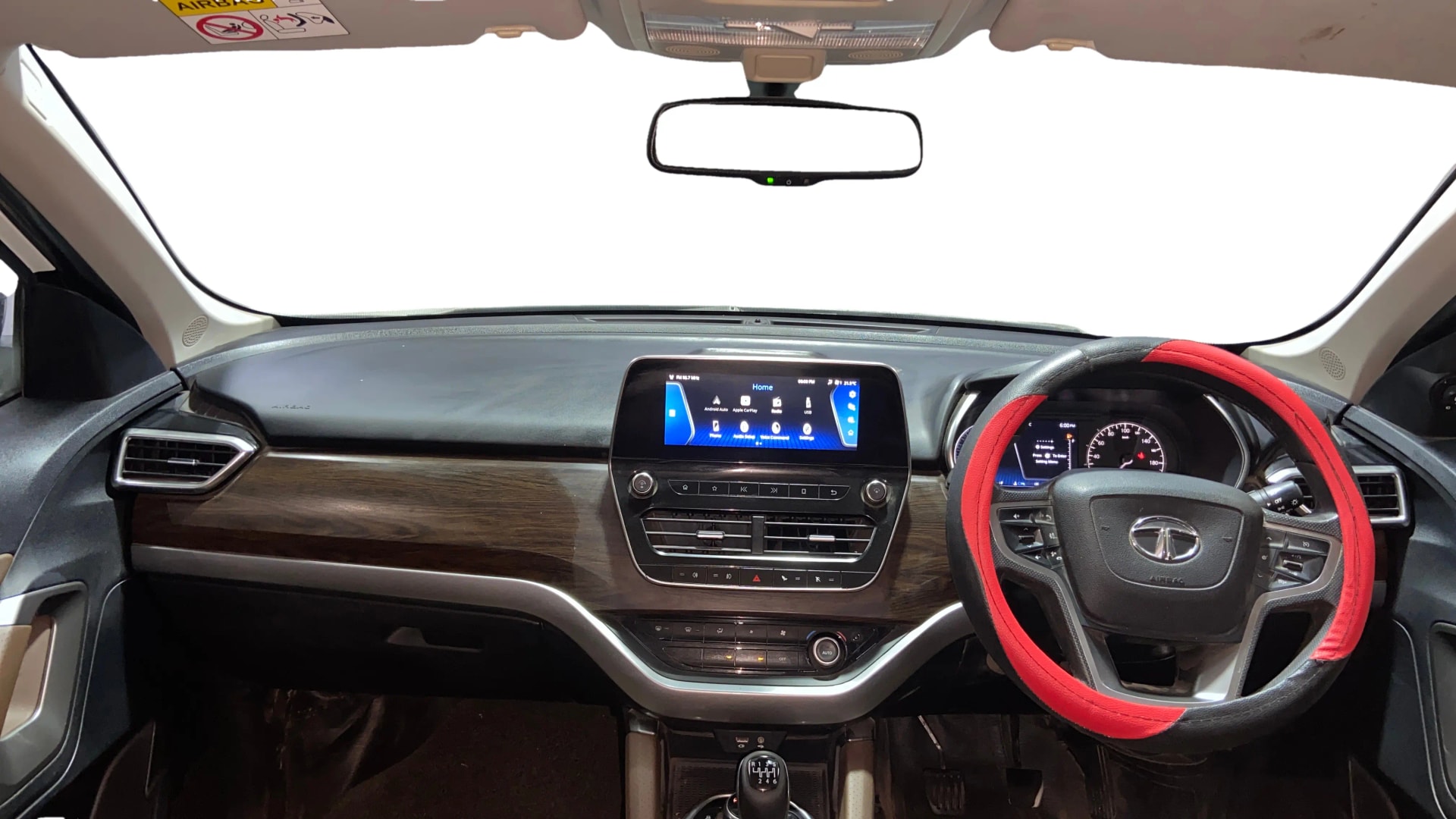 View 2021 Tata Harrier XE Image 31 Used 2021 Tata Harrier XE Image 31