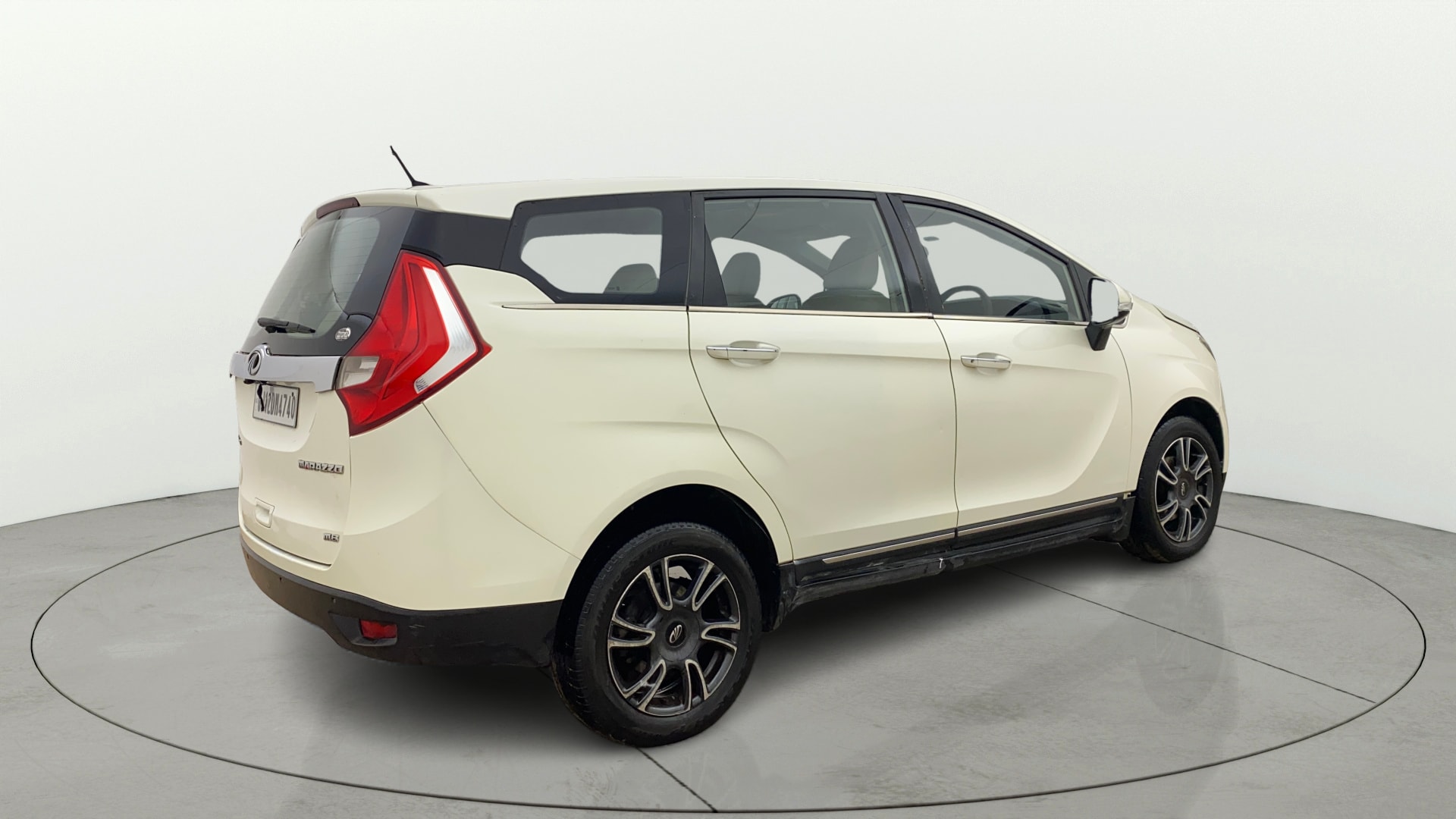 View 2019 Mahindra Marazzo M8 7-Seater Image 44 Used 2019 Mahindra Marazzo M8 7-Seater Image 44