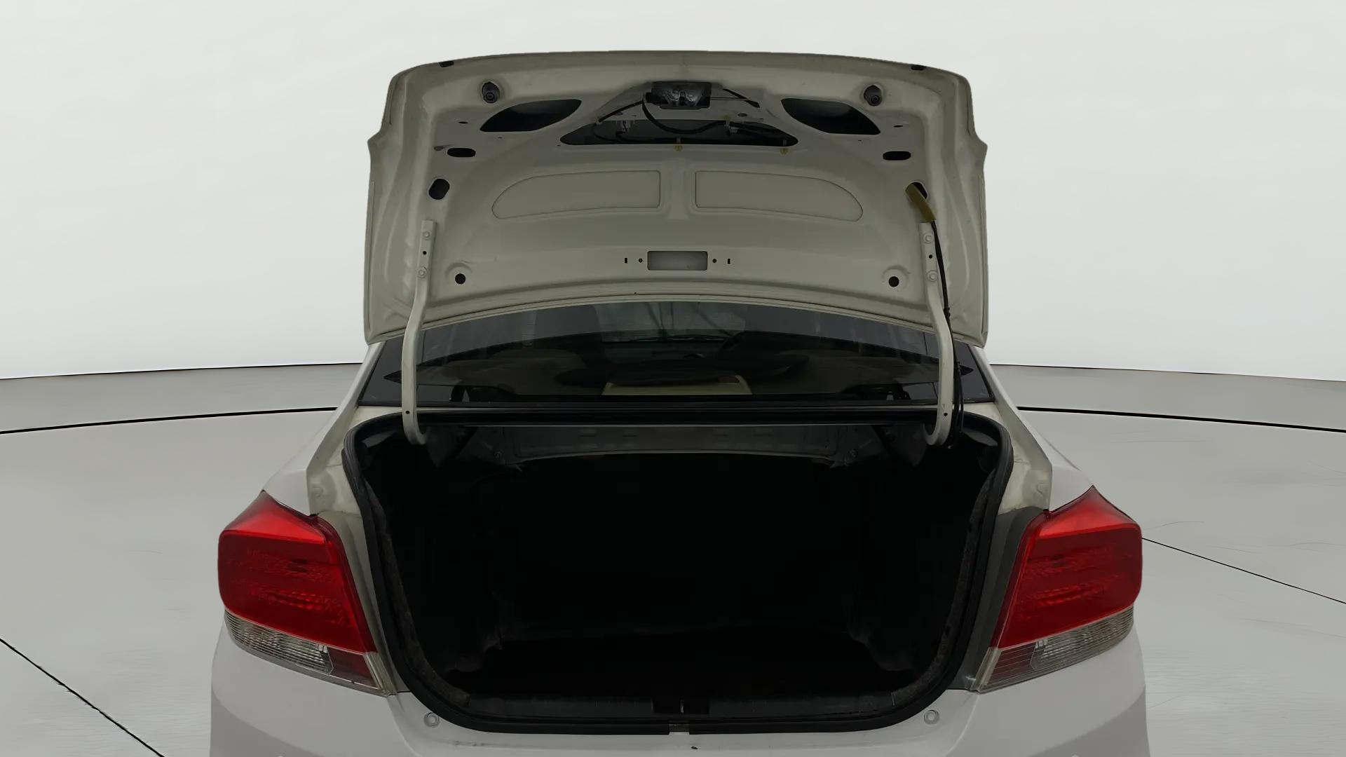 View 2016 Honda Amaze E MT Petrol BS IV Image 16 Used 2016 Honda Amaze E MT Petrol BS IV Image 16