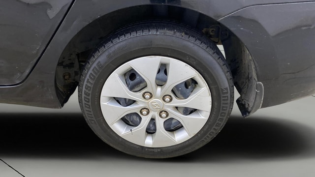 View Hyundai Xcent Image 11 Used Hyundai Xcent Image 11