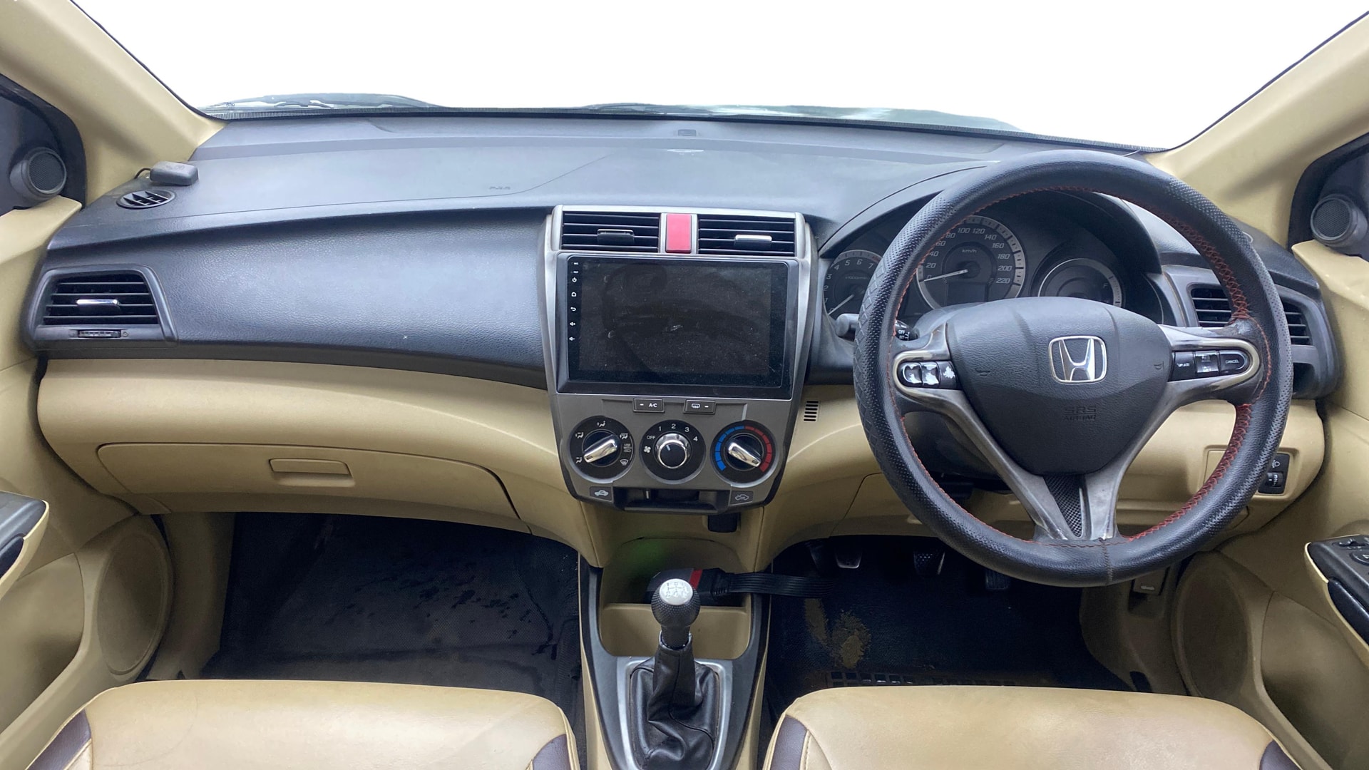 View 2013 Honda City ZX MT Diesel Anniversary Edition Image 30 Used 2013 Honda City ZX MT Diesel Anniversary Edition Image 30