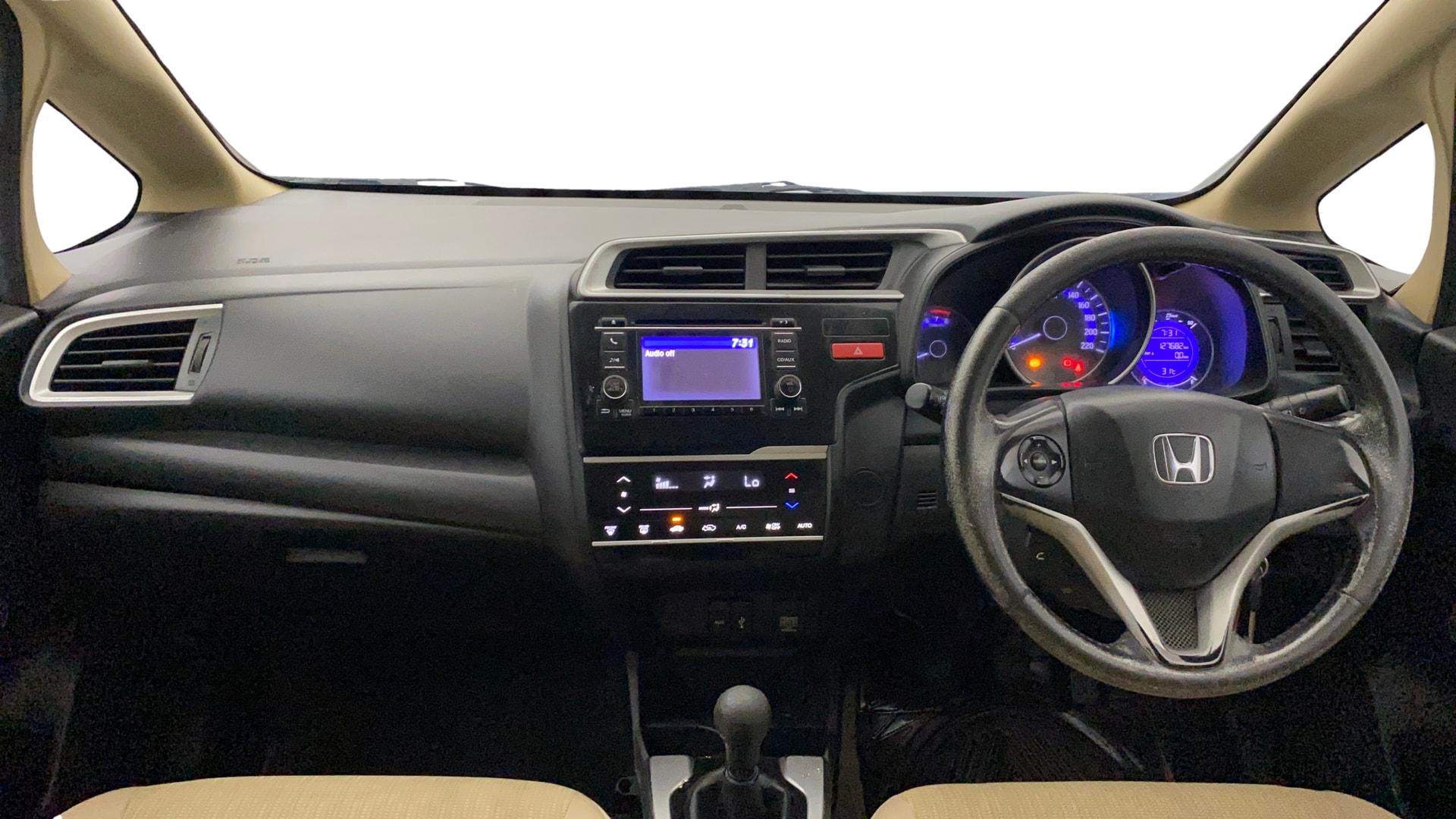 View 2016 Honda Jazz E MT Diesel Image 15 Used 2016 Honda Jazz E MT Diesel Image 15