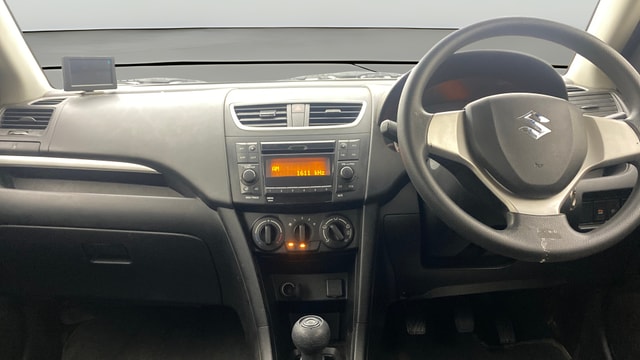 View Maruti Suzuki 1000 Image 17 Used Maruti Suzuki 1000 Image 17