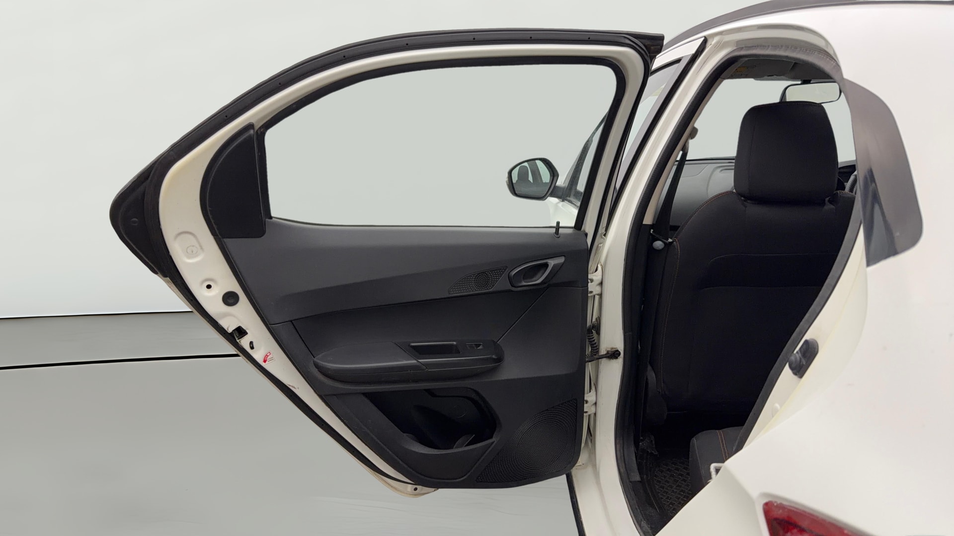 Used 2019 Tata Tiago NRG Used 2019 Tata Tiago NRG
