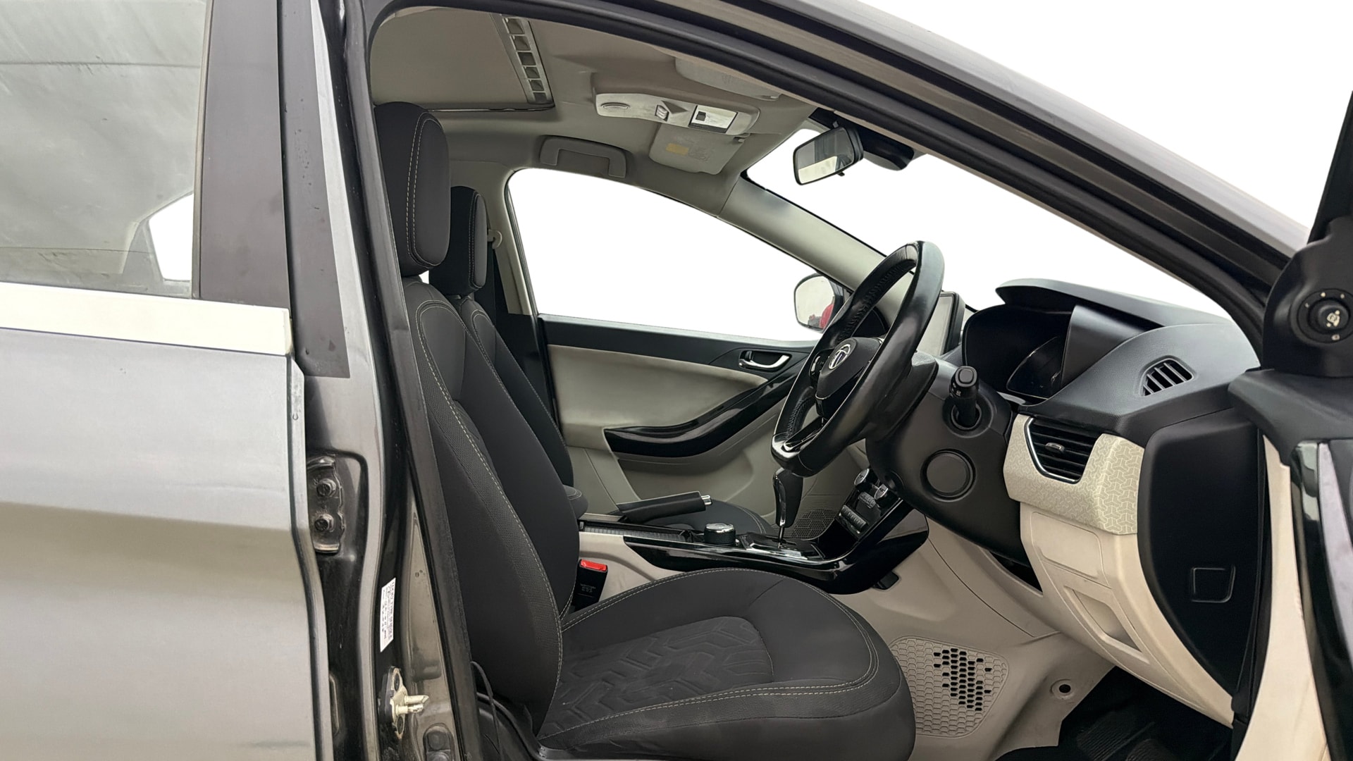 Used 2022 Tata Nexon Used 2022 Tata Nexon