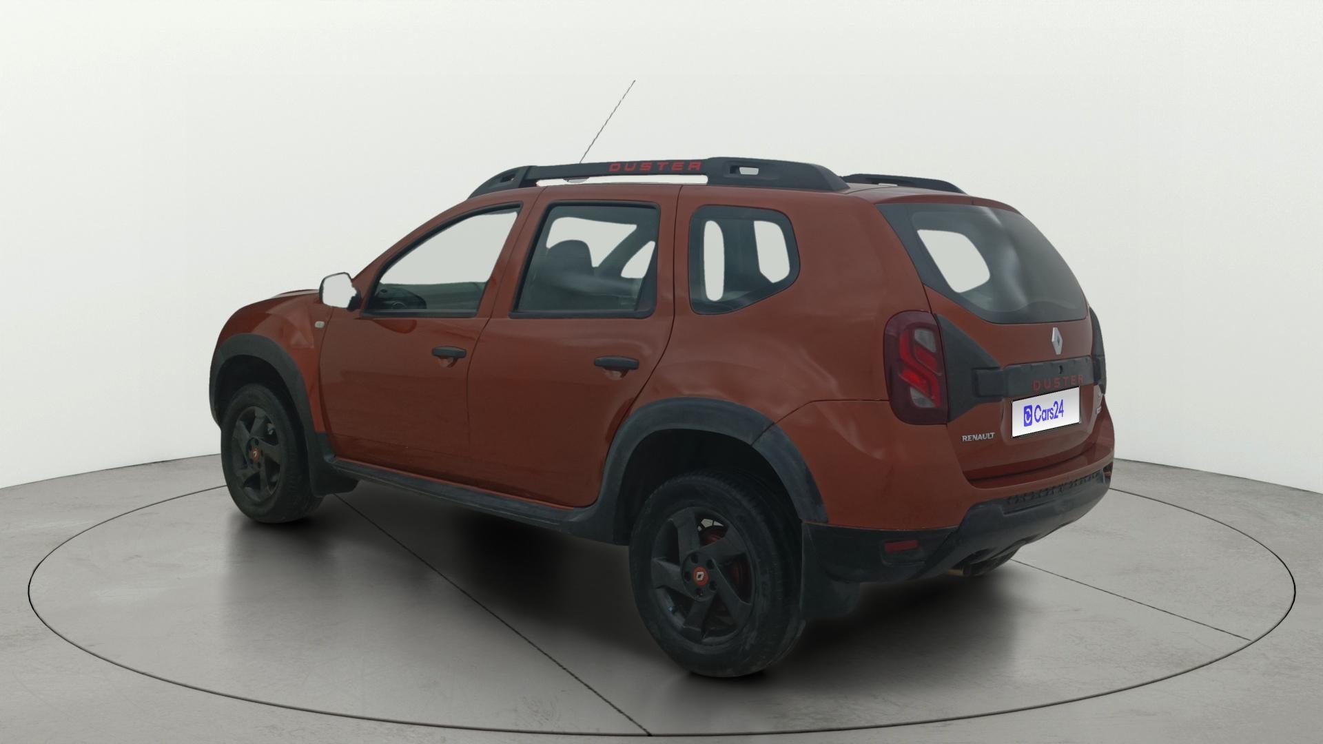 View 2020 Renault Duster 1.3L Turbo Petrol RXE Image 2 Used 2020 Renault Duster 1.3L Turbo Petrol RXE Image 2