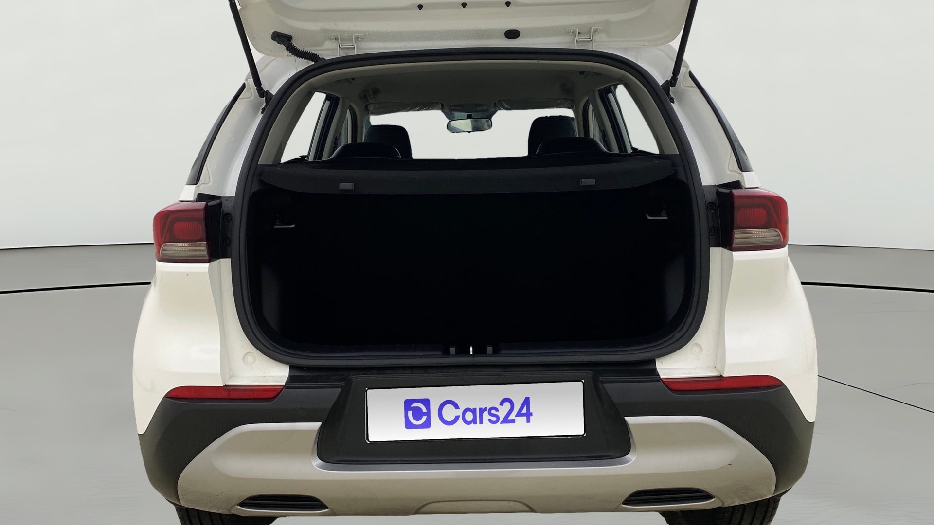 View 2022 Kia Sonet HTK Plus Petrol Image 38 Used 2022 Kia Sonet HTK Plus Petrol Image 38