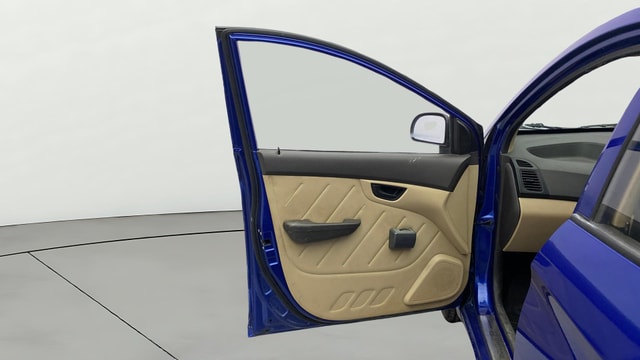 View Hyundai EON Image 30 Used Hyundai EON Image 30