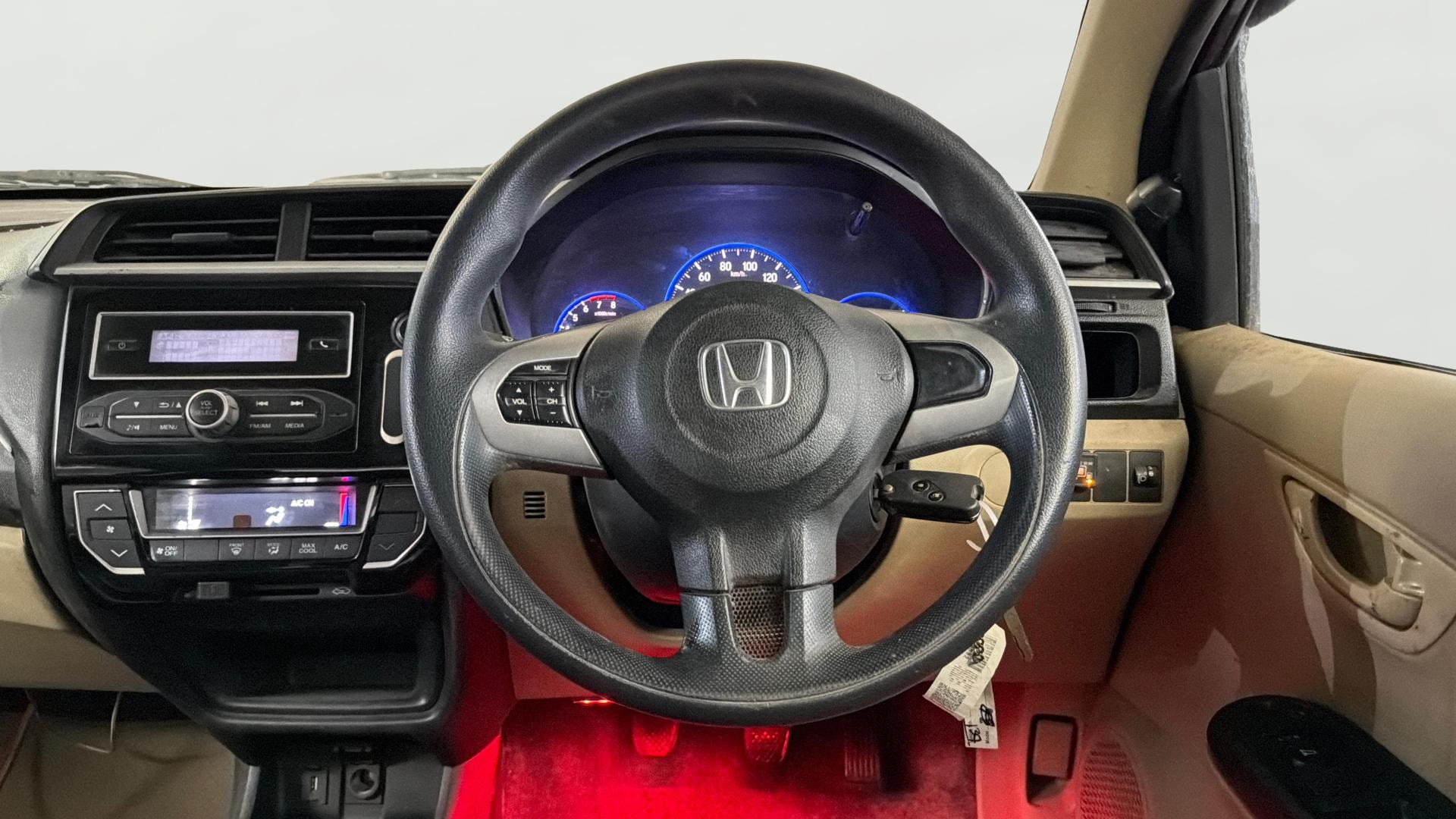View 2017 Honda Amaze E MT Petrol BS IV Image 20 Used 2017 Honda Amaze E MT Petrol BS IV Image 20