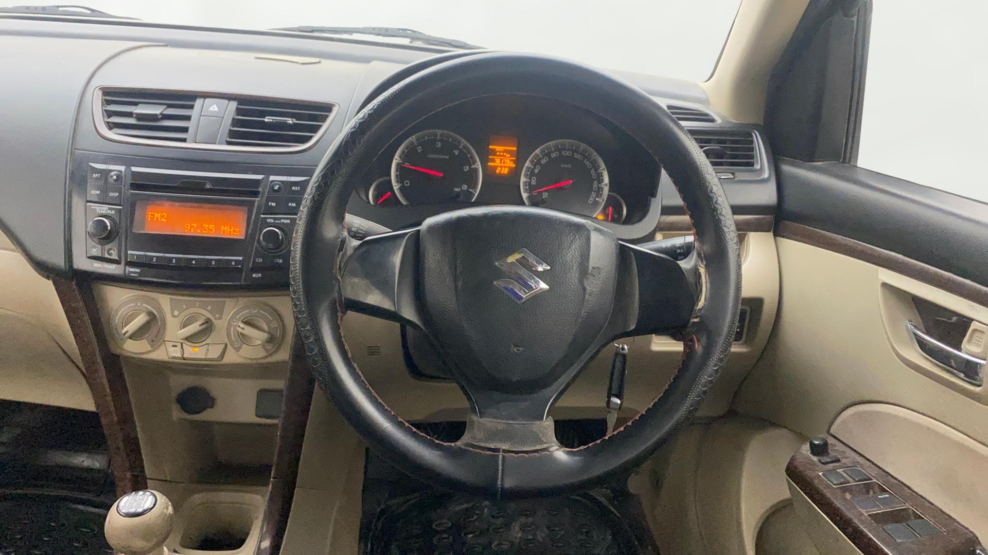 View 2017 Maruti Suzuki 1000 Base Variant Image 20 Used 2017 Maruti Suzuki 1000 Base Variant Image 20