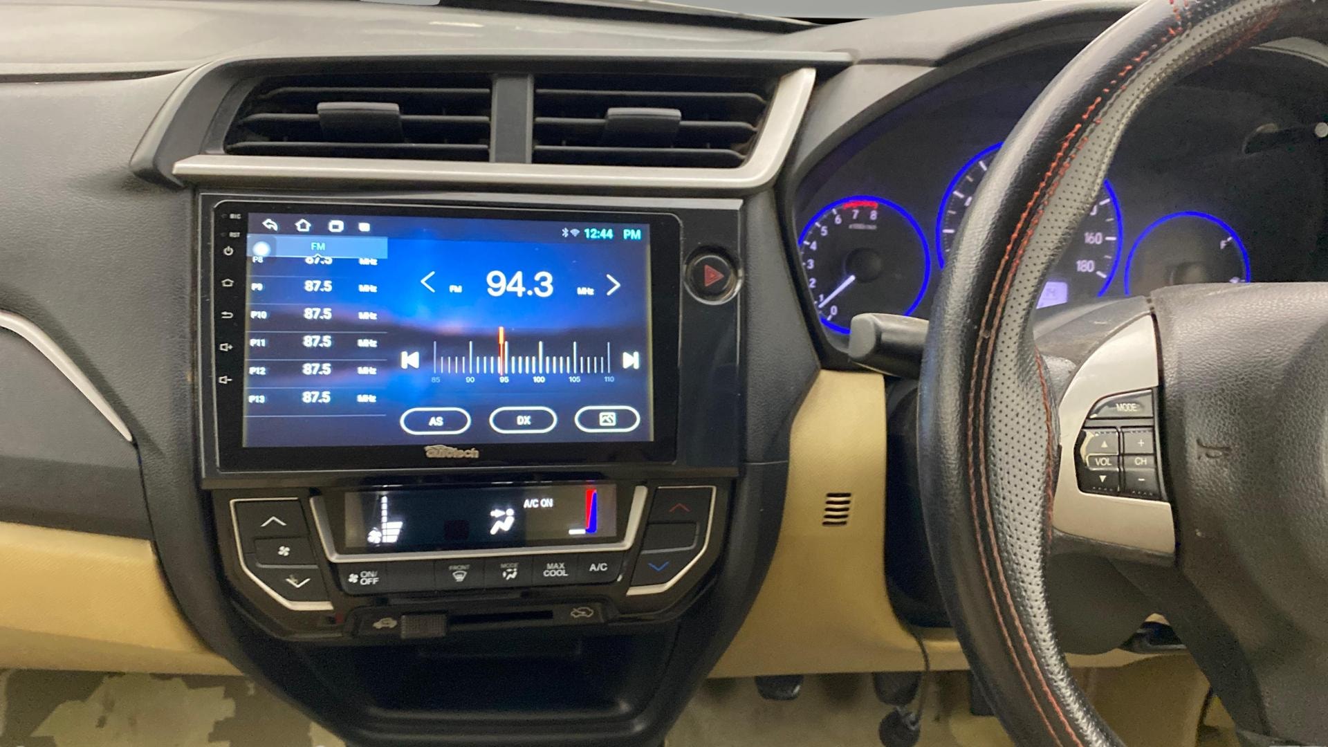 View 2017 Honda Amaze E MT Petrol BS IV Image 17 Used 2017 Honda Amaze E MT Petrol BS IV Image 17