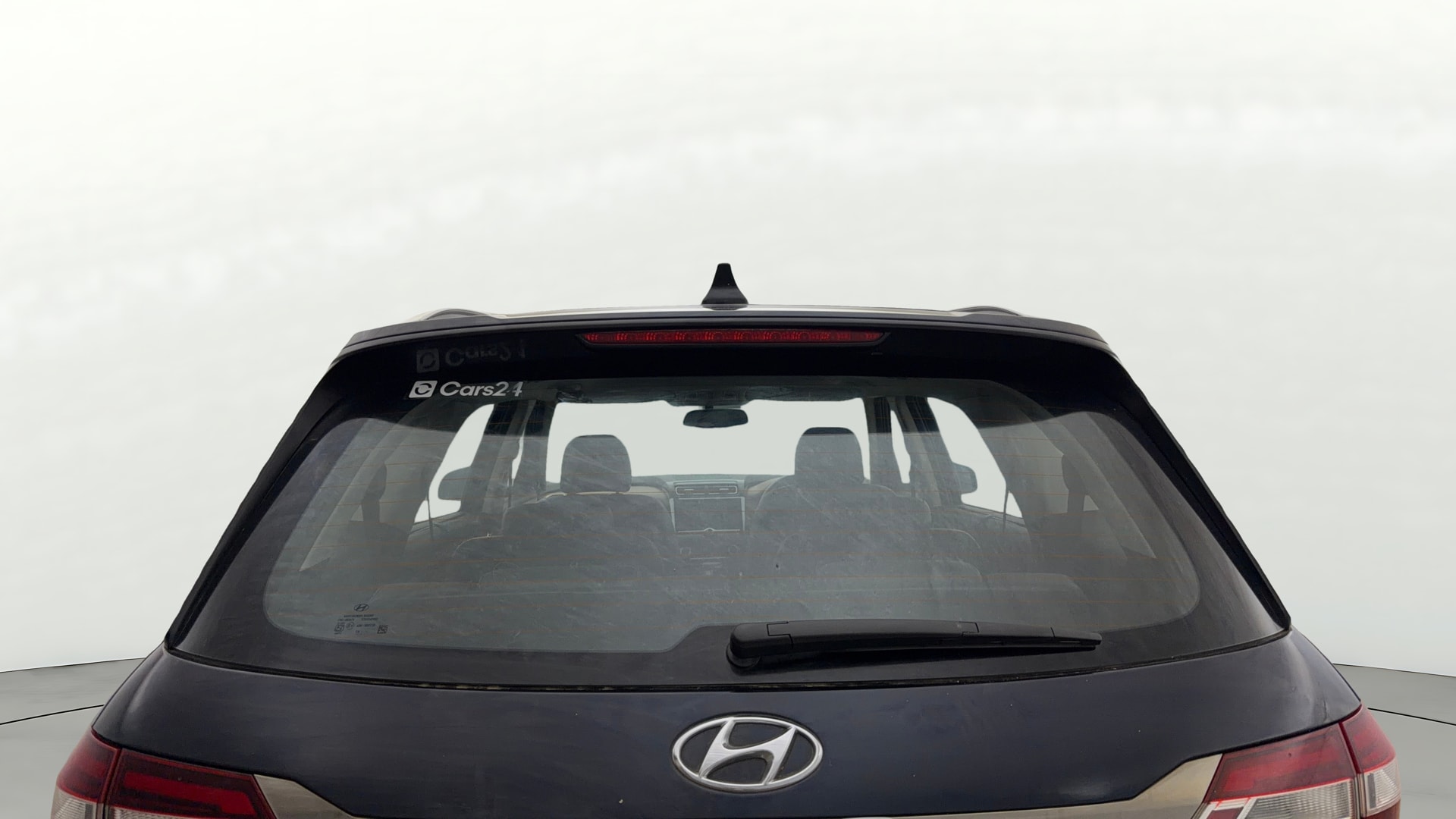 View 2022 Hyundai Alcazar Prestige 6 Seater MT Petrol Image 4 Used 2022 Hyundai Alcazar Prestige 6 Seater MT Petrol Image 4