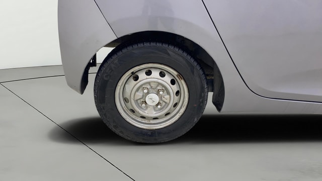 View Hyundai EON Image 23 Used Hyundai EON Image 23