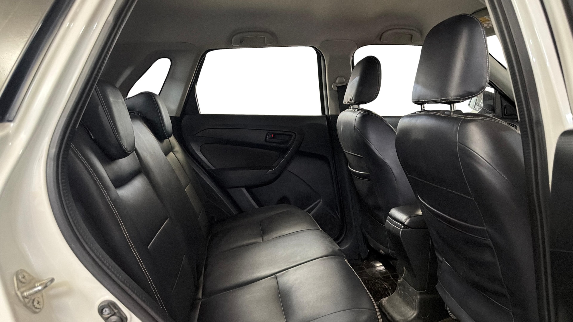 View 2022 Toyota Urban Cruiser Mid MT Image 28 Used 2022 Toyota Urban Cruiser Mid MT Image 28