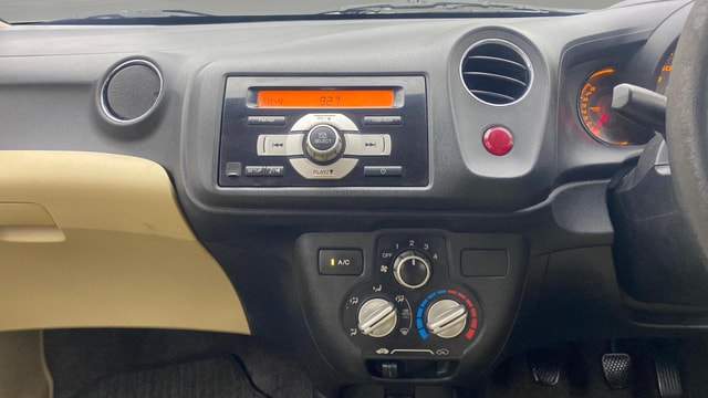 View Honda Amaze Image 17 Used Honda Amaze Image 17