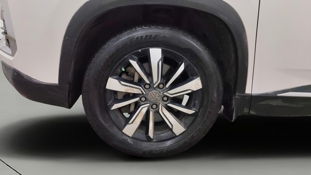 View MG Hector Image 36 Used MG Hector Image 36