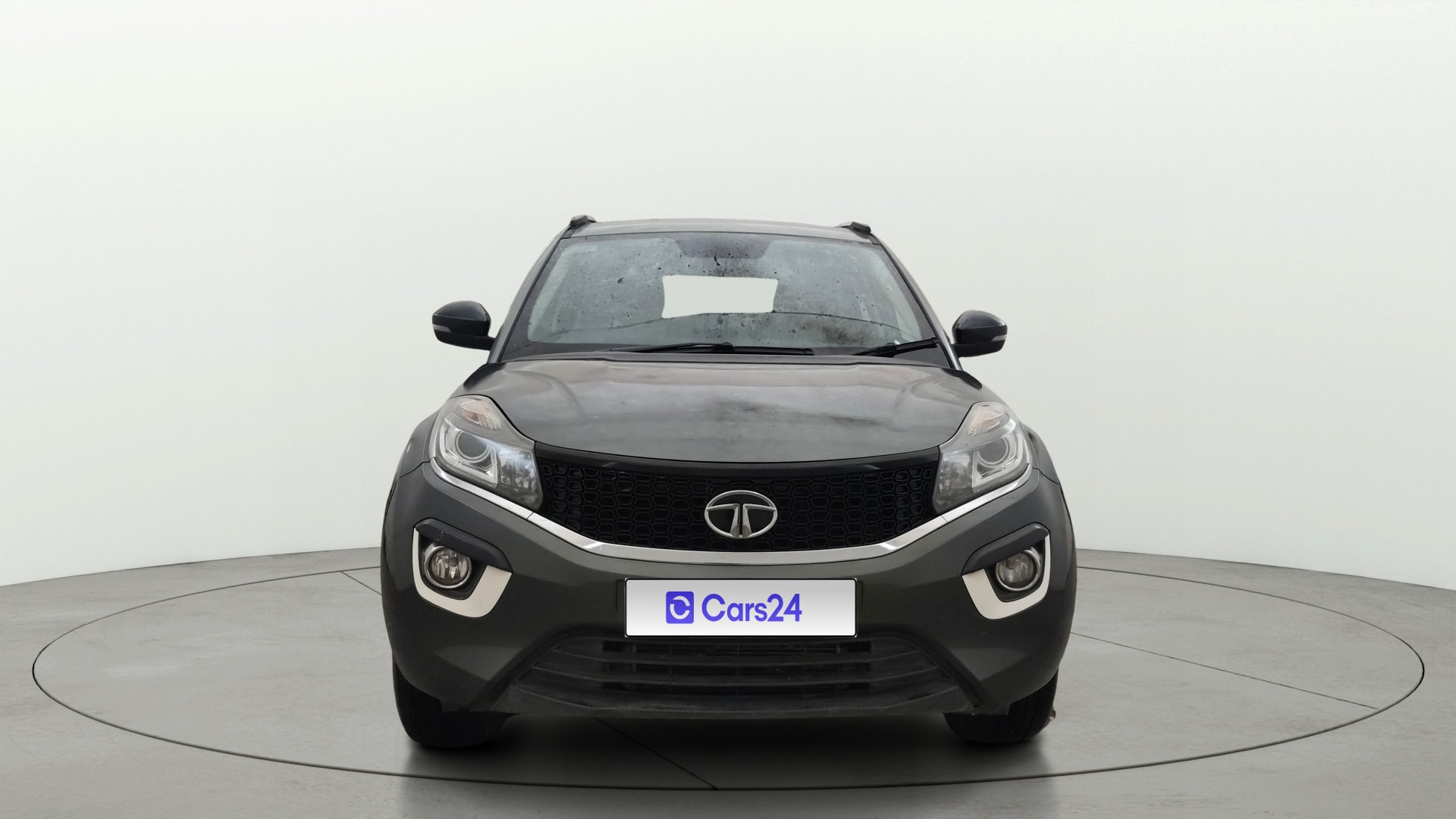View 2017 Tata Nexon Revotron XE Image 1 Used 2017 Tata Nexon Revotron XE Image 1