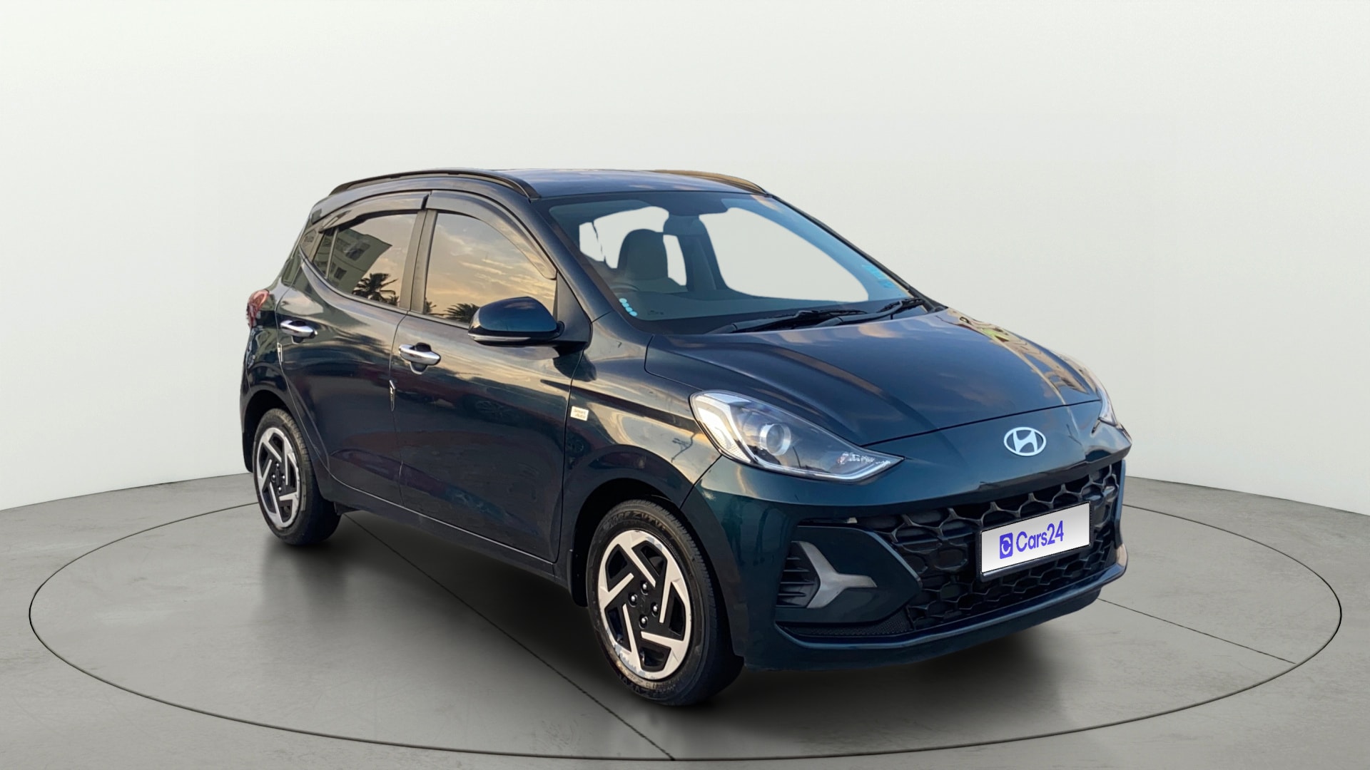 View 2023 Hyundai Grand i10 Nios Sportz Petrol AMT Image 37 Used 2023 Hyundai Grand i10 Nios Sportz Petrol AMT Image 37
