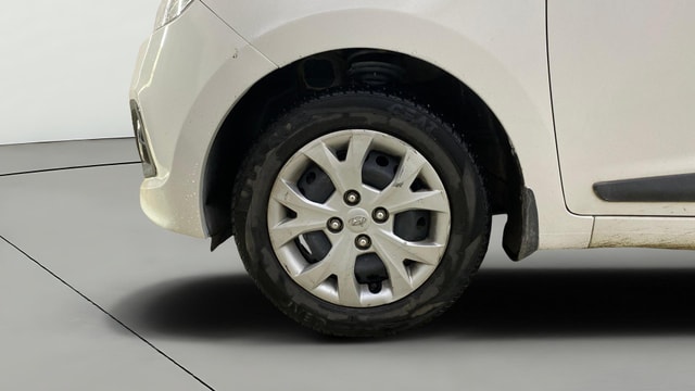 View Hyundai Grand i10 Image 27 Used Hyundai Grand i10 Image 27