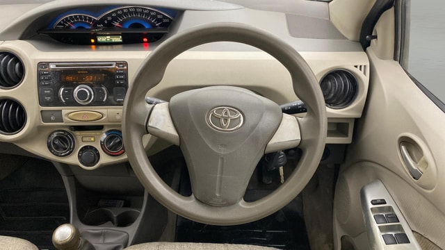 View Toyota Etios Liva Image 20 Used Toyota Etios Liva Image 20