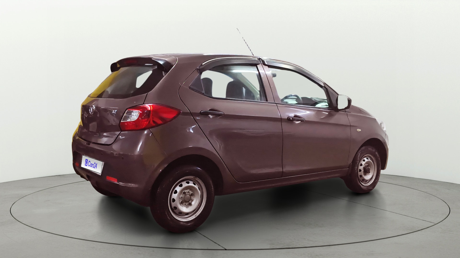 View 2018 Tata Tiago Revotorq XB Image 43 Used 2018 Tata Tiago Revotorq XB Image 43
