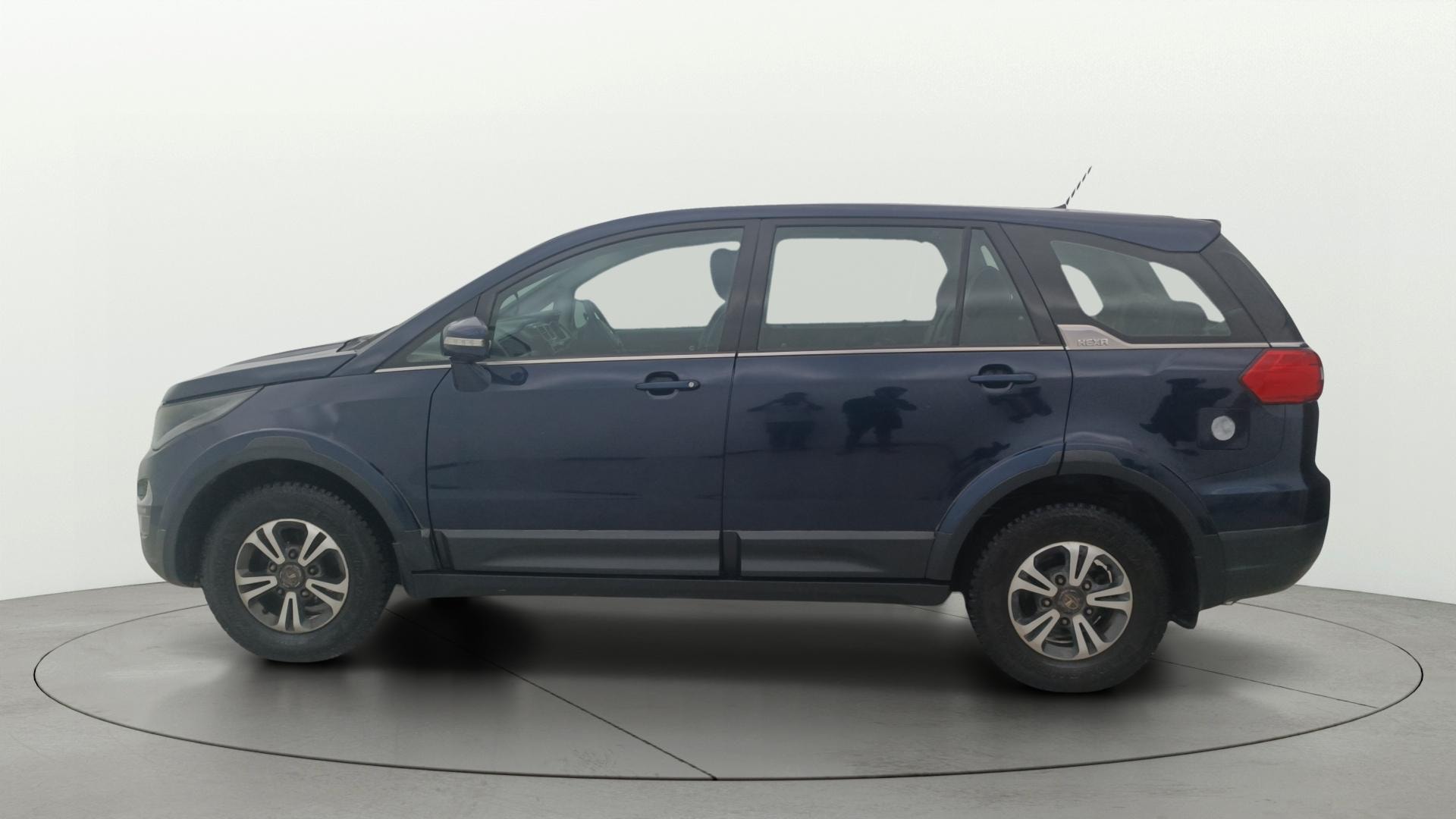 View 2018 Tata Hexa XMA 4X2 Image 27 Used 2018 Tata Hexa XMA 4X2 Image 27