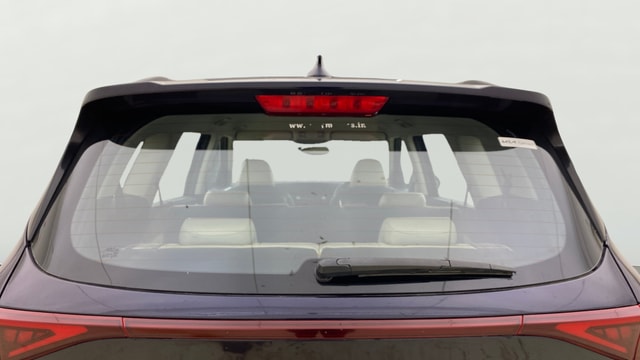 View Kia Carens Image 4 Used Kia Carens Image 4
