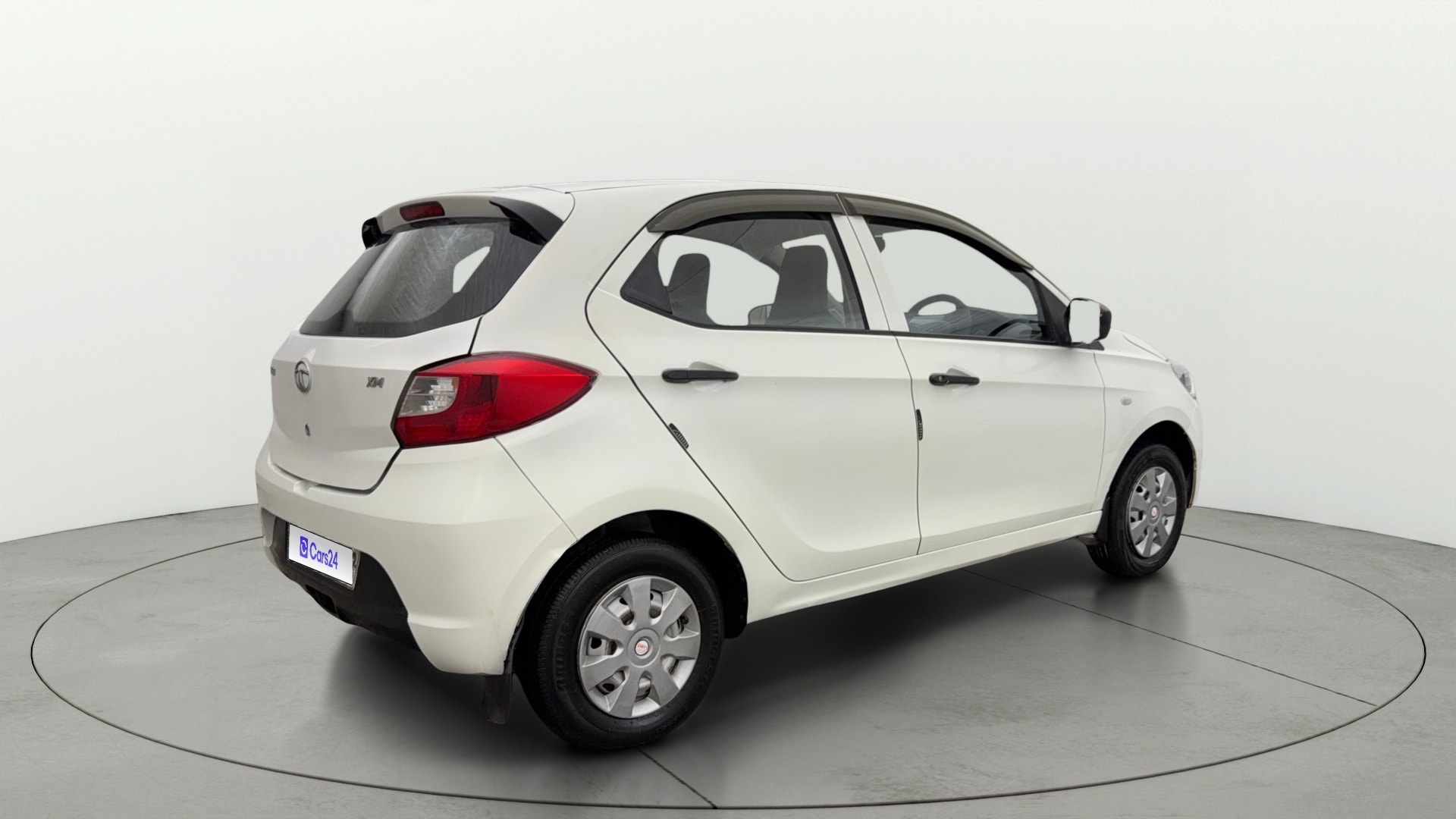 View 2018 Tata Tiago Revotorq XB Image 41 Used 2018 Tata Tiago Revotorq XB Image 41