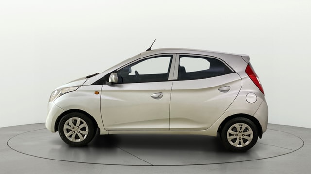 View Hyundai EON Image 5 Used Hyundai EON Image 5