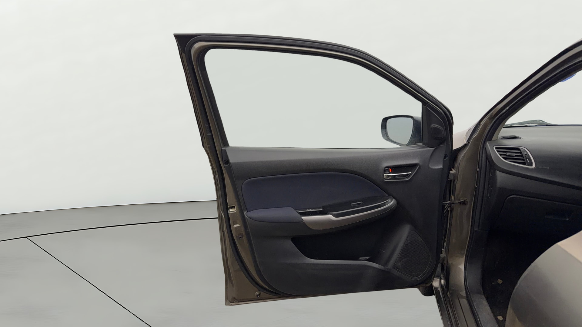 View 2019 Maruti Suzuki 1000 Base Variant Image 30 Used 2019 Maruti Suzuki 1000 Base Variant Image 30