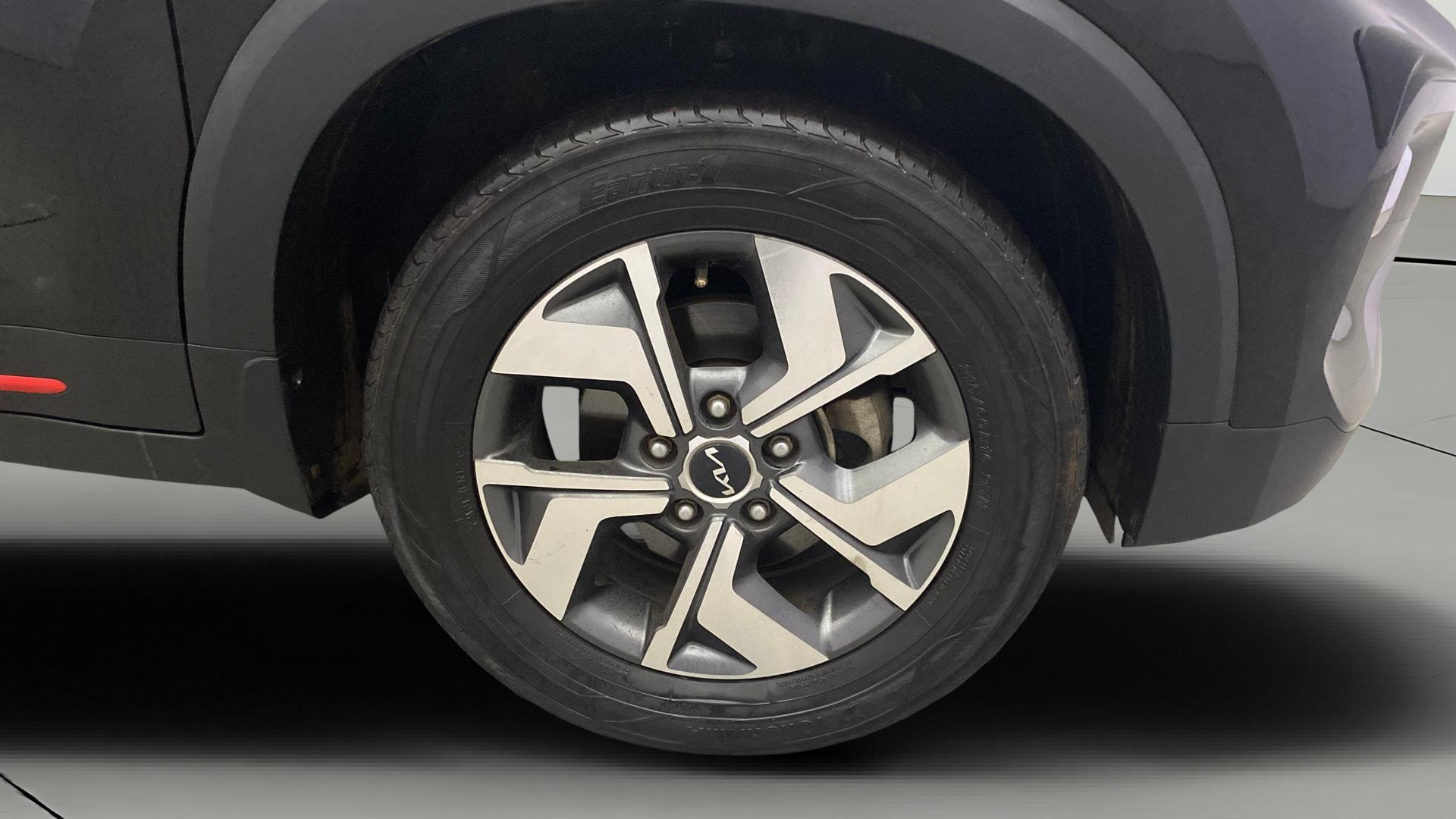 View 2021 Kia Sonet HTX AT Diesel Image 43 Used 2021 Kia Sonet HTX AT Diesel Image 43