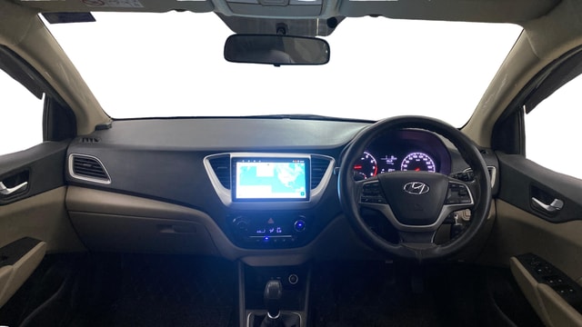View Hyundai Verna Image 16 Used Hyundai Verna Image 16