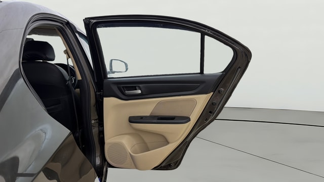 View Honda Amaze Image 5 Used Honda Amaze Image 5
