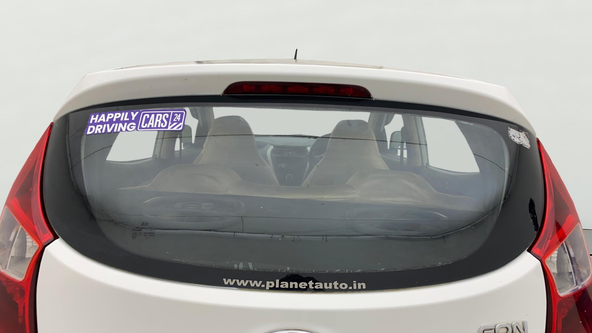 View 2016 Hyundai EON Era Plus Image 3 Used 2016 Hyundai EON Era Plus Image 3