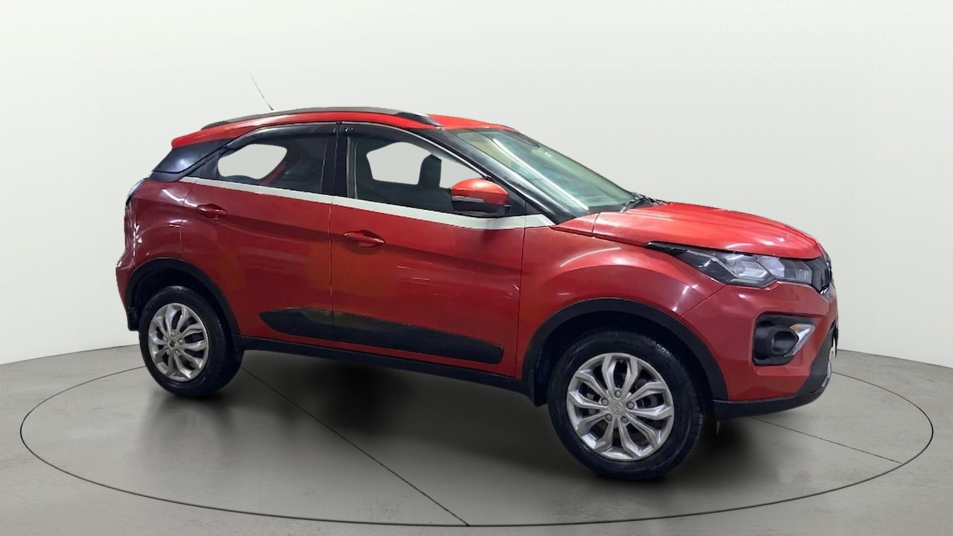 View 2021 Tata Nexon Revotron XE Image 21 Used 2021 Tata Nexon Revotron XE Image 21