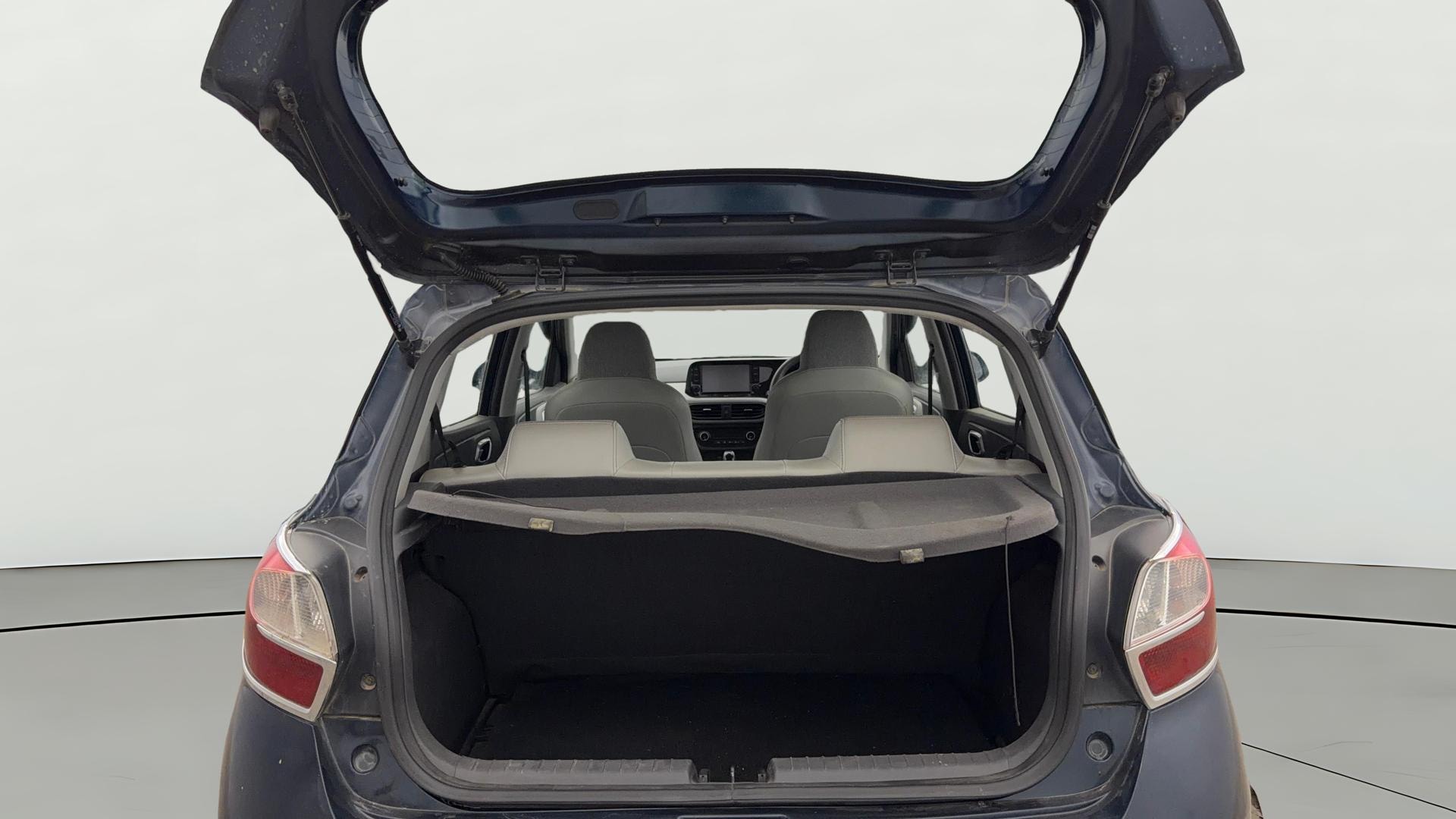 View 2020 Hyundai Grand i10 Nios Sportz Petrol AMT Image 38 Used 2020 Hyundai Grand i10 Nios Sportz Petrol AMT Image 38