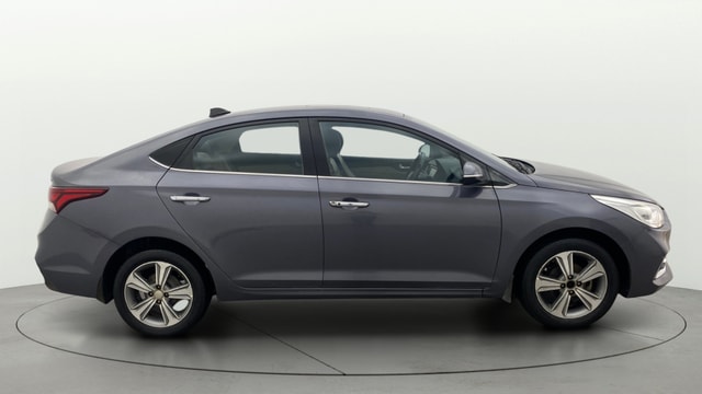 View Hyundai Verna Image 27 Used Hyundai Verna Image 27