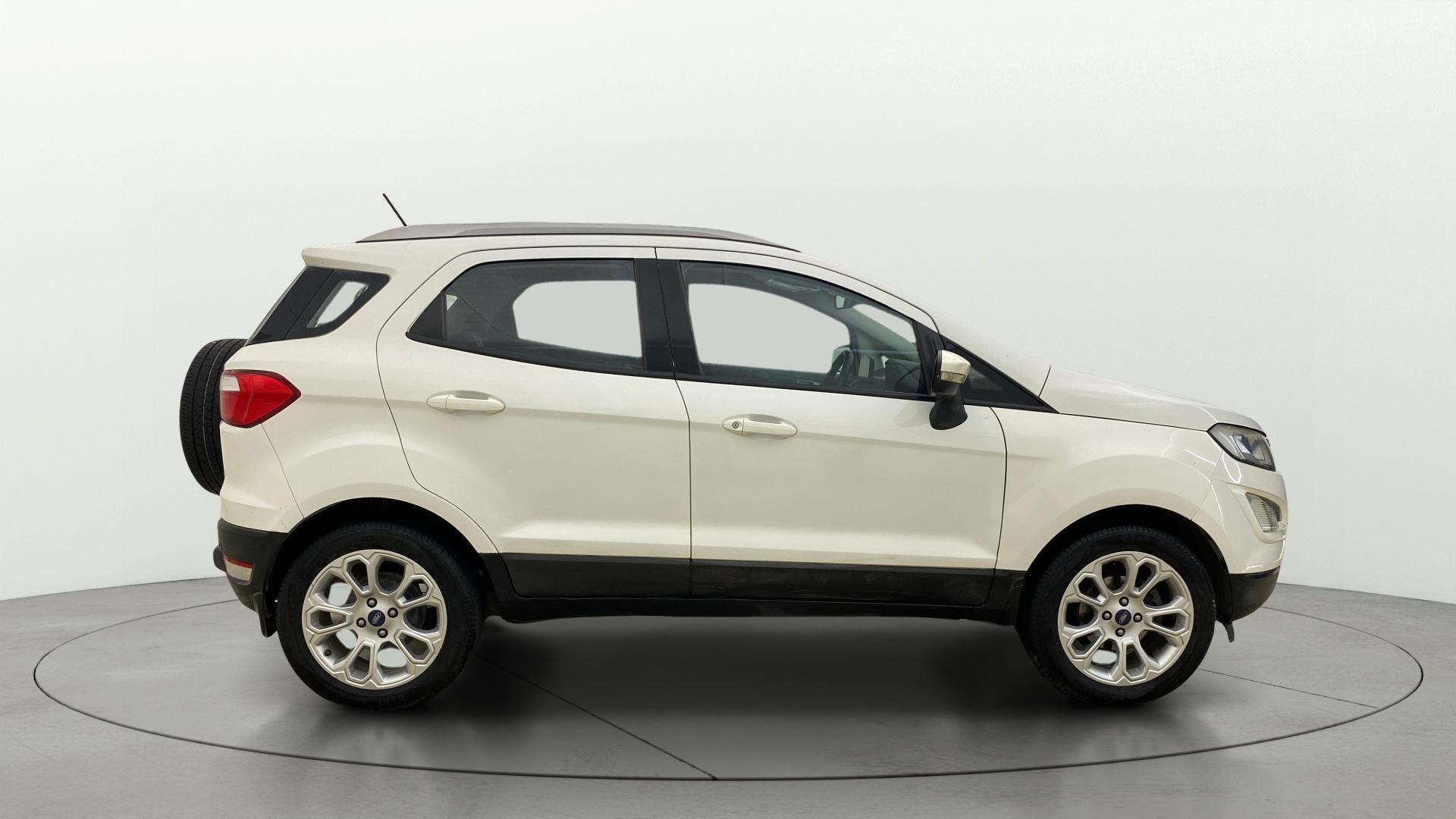 View 2018 Ford EcoSport 1.5 TDCi Diesel Ambiente BS IV Image 28 Used 2018 Ford EcoSport 1.5 TDCi Diesel Ambiente BS IV Image 28
